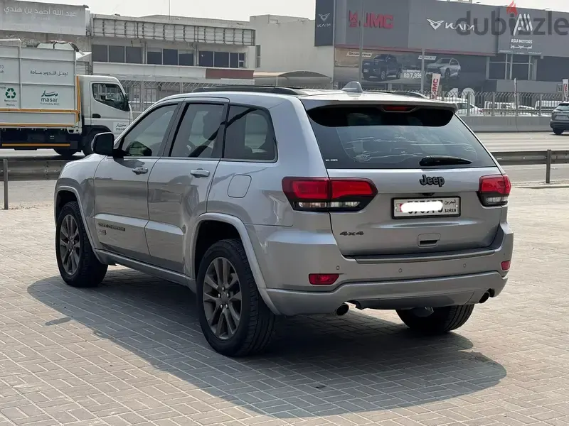 Jeep Grand Cherokee 2016