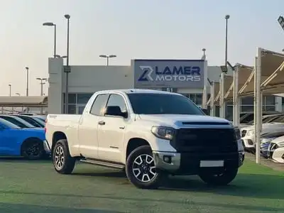 Toyota Tundra Crewmax SR5 5.7L Toyota Tundra 2014 / V8 / Very good condition / no accidents