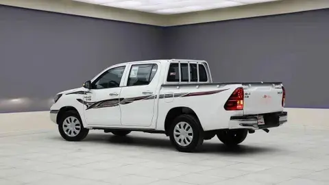 تويوتا هيلوكس 2025 الجديد