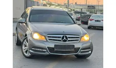 Mercedes-Benz C200 In excellent condition and requires no expenses