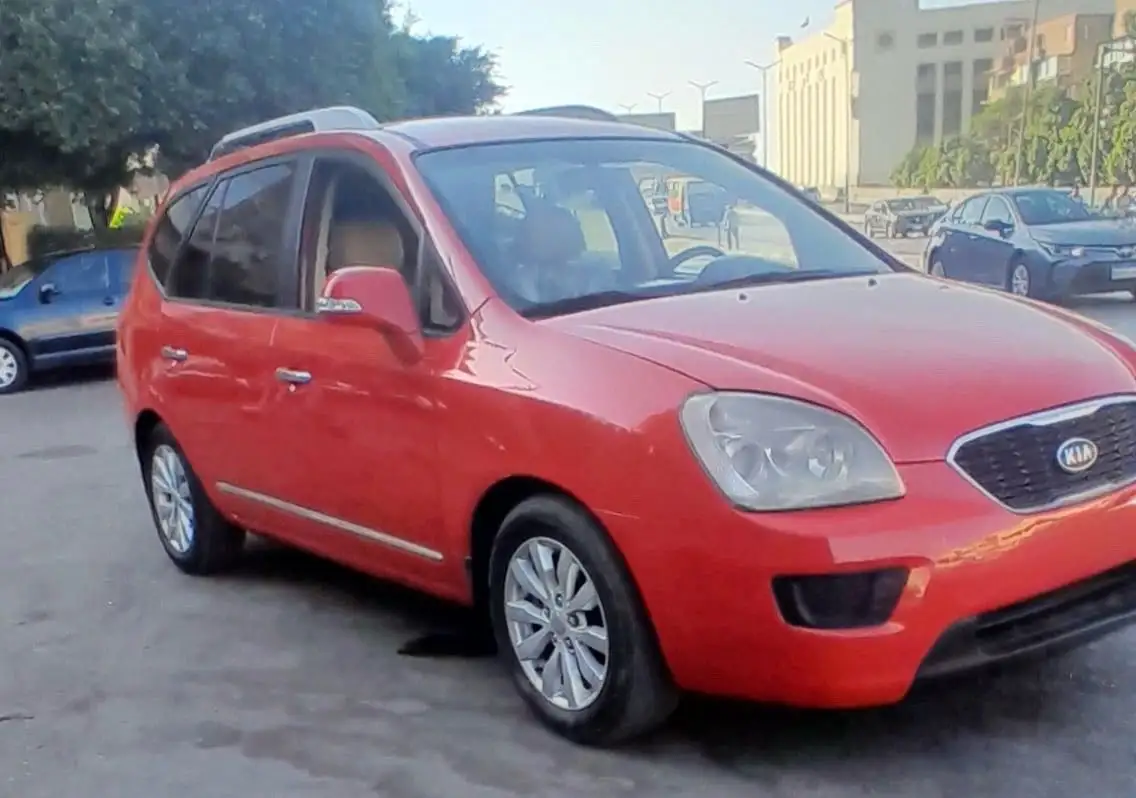 Kia Carens 2013