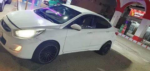 هيونداي أكسنت 2012