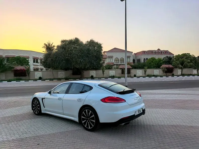 Porsche Panamera 2014