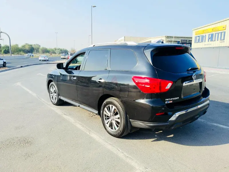 Nissan Pathfinder 2020