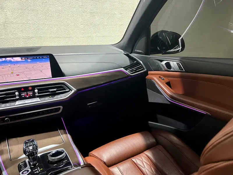 بي أم دبليو X5 2022