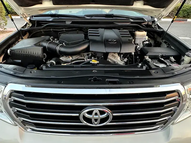 Toyota Land Cruiser 2015