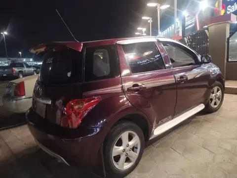 تويوتا اكس أي 2005