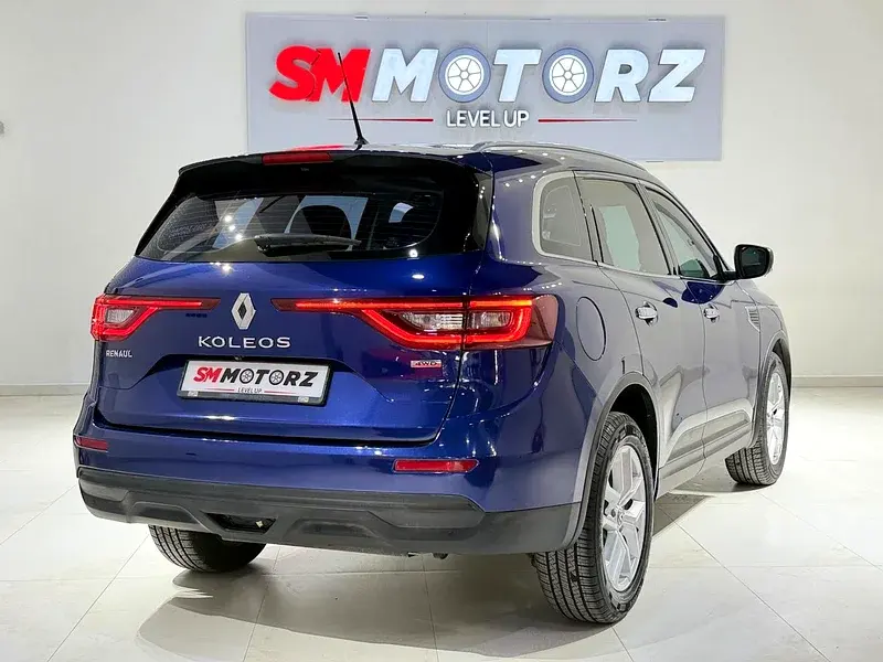 رينو كوليوس 2017