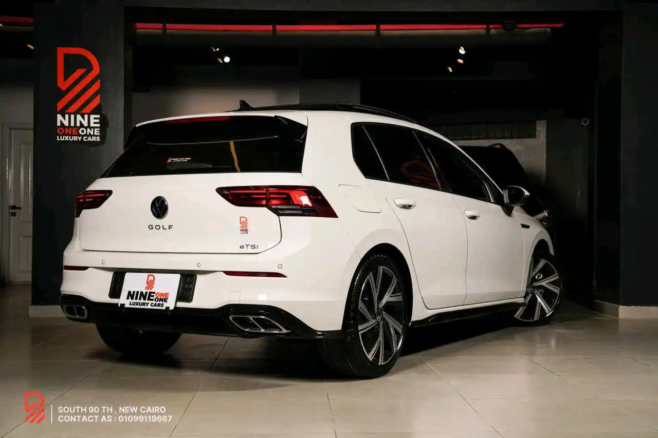 فولكس واجن جولف 2024