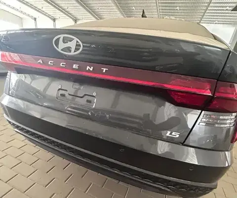 New Hyundai Accent  1.5L Smart 2024