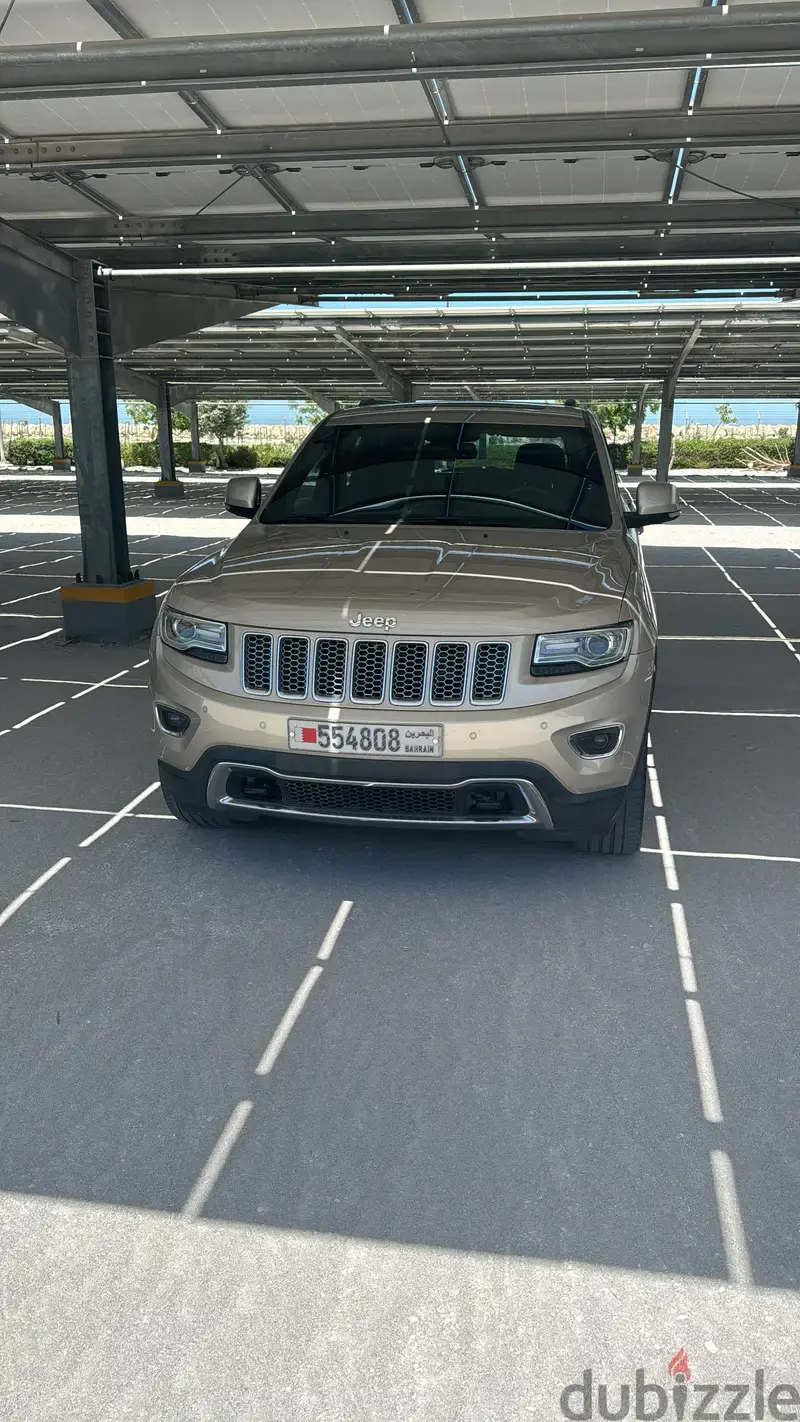 جيب جراند شيروكي 2015