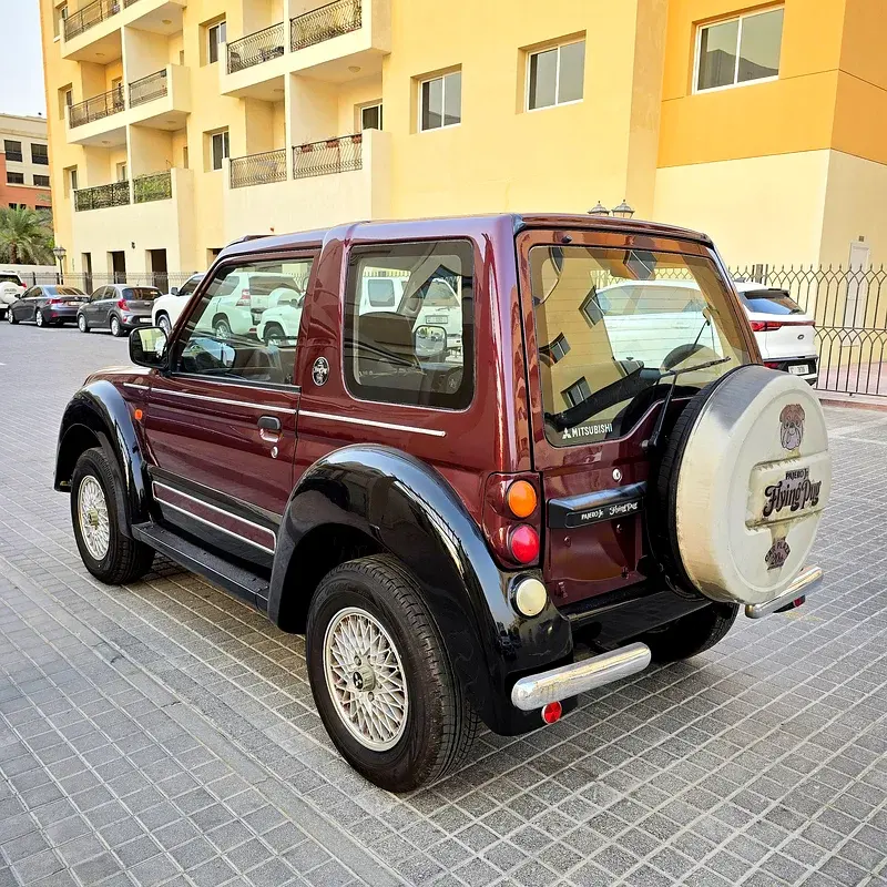 ميتسوبيشي باجيرو 1995