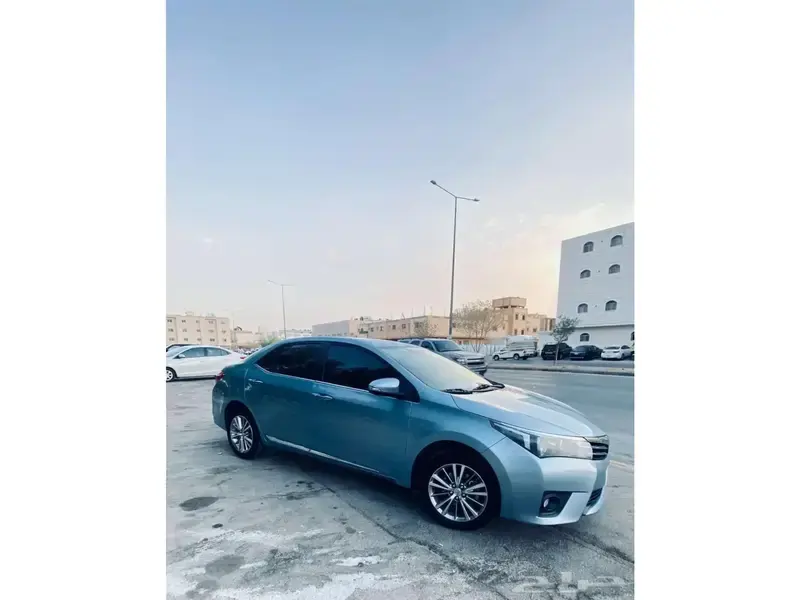 تويوتا كورولا 2014