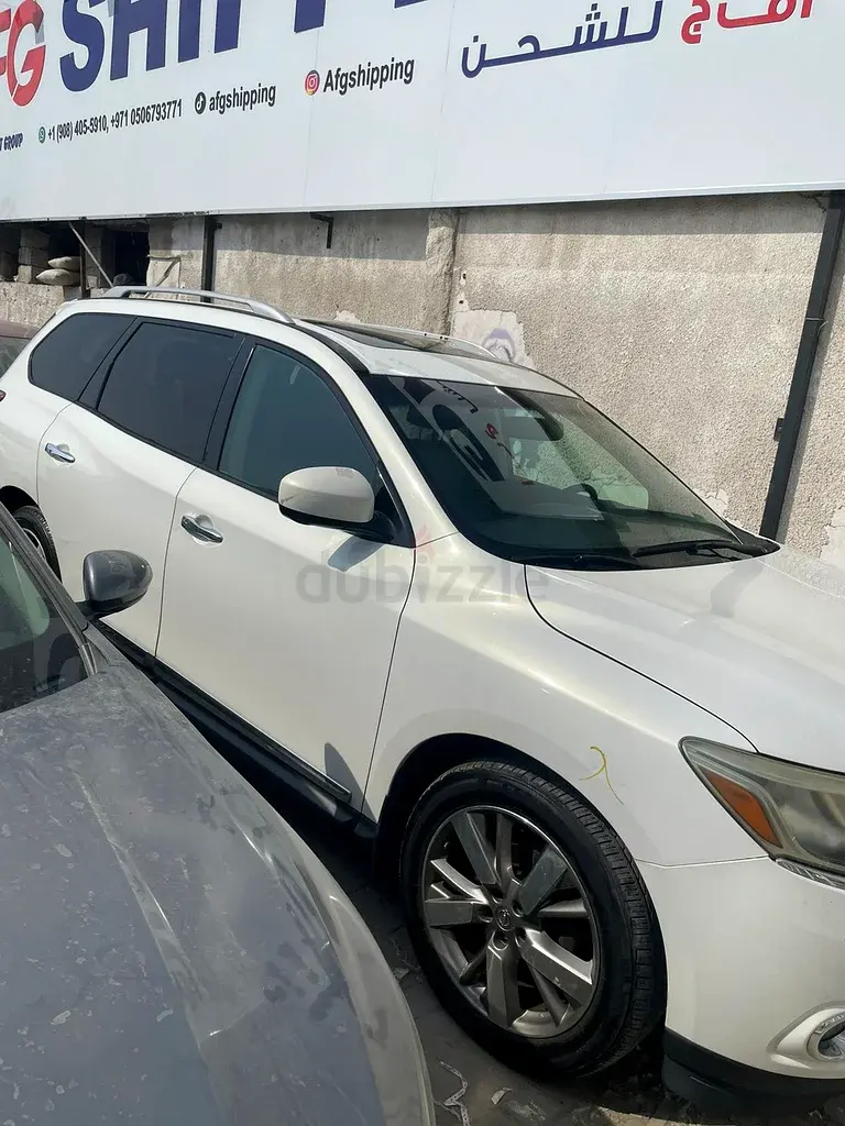 Nissan Pathfinder 2014