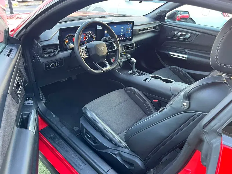 فورد موستانج 2024