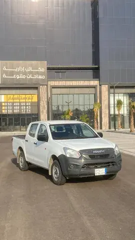 ايسوزو دي-ماكس 2019