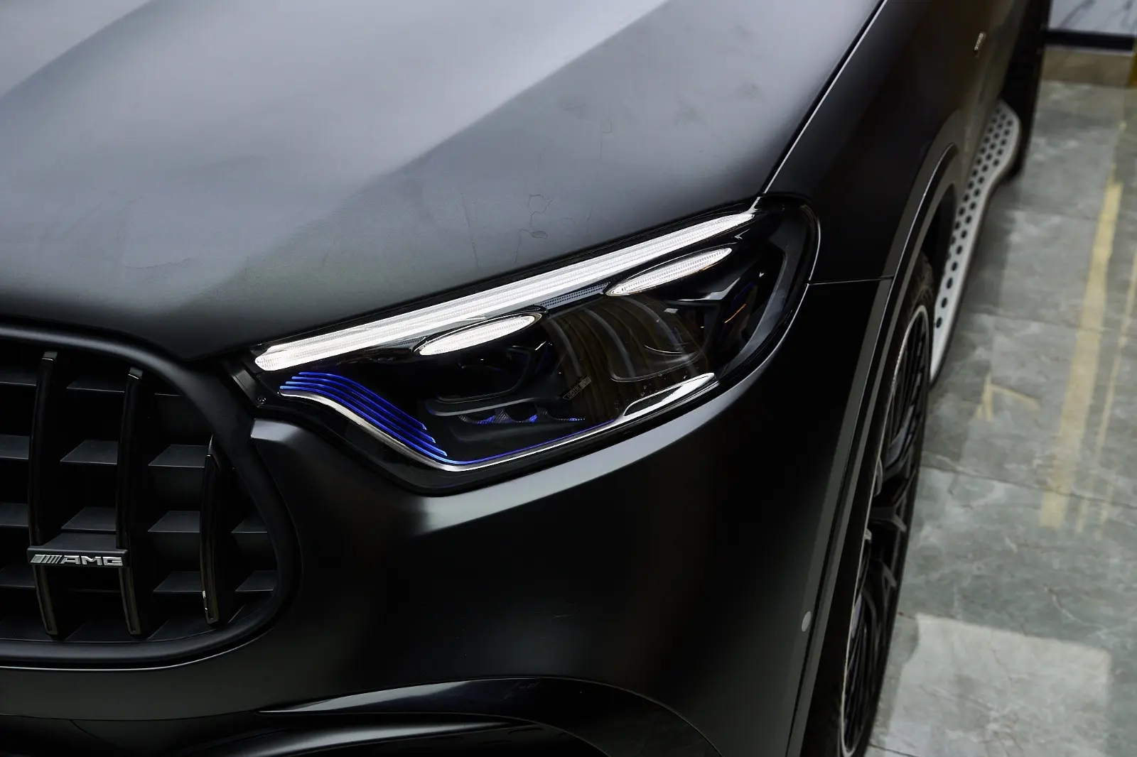 Mercedes Benz GLC Class 2025