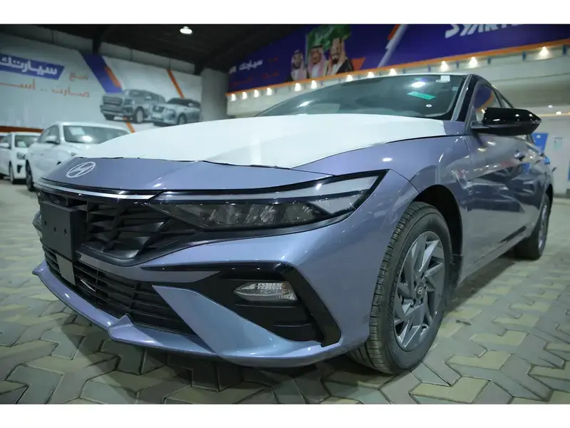 هيونداي إلنترا 2000 سمارت بلس 2025