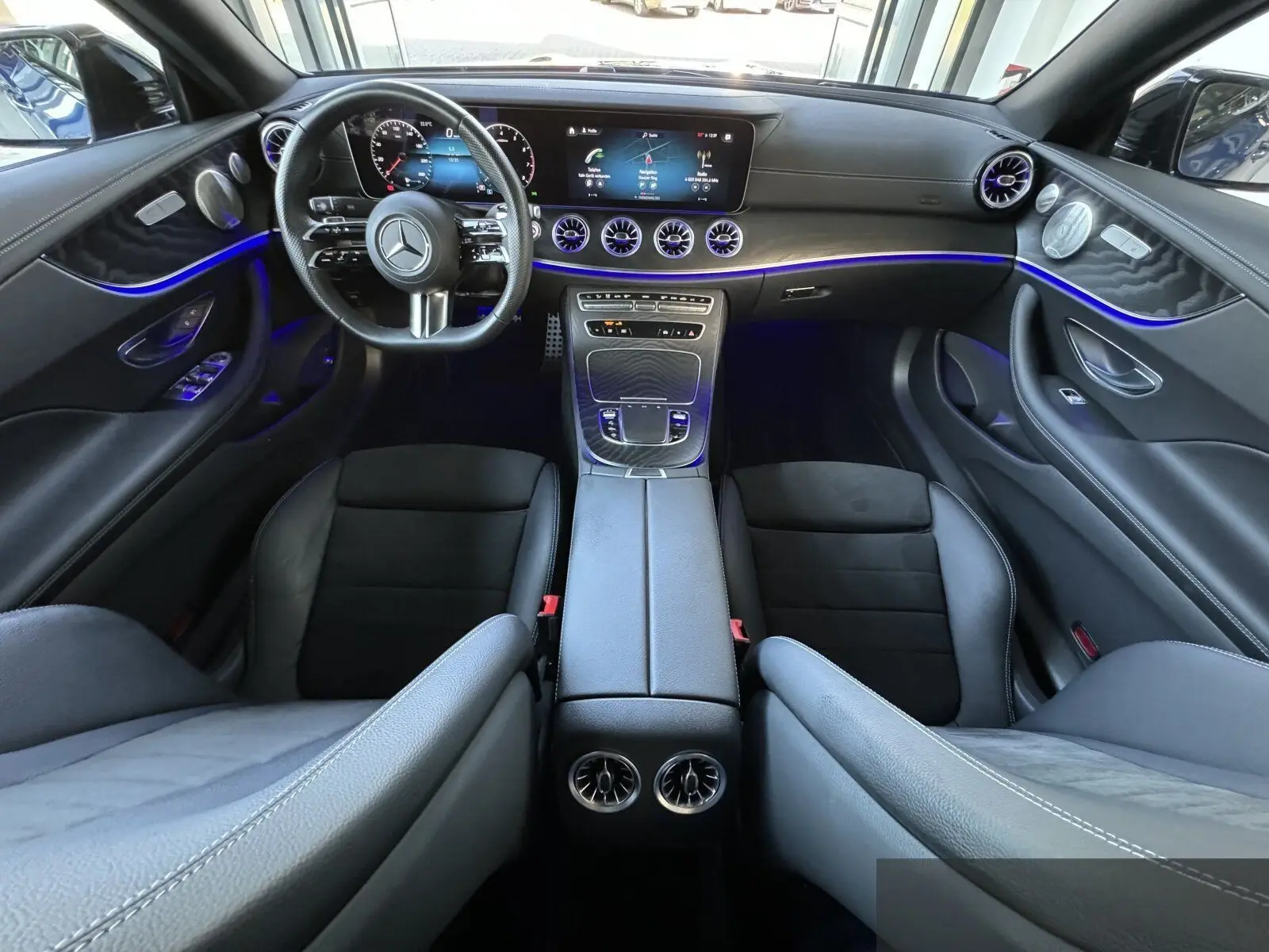 Mercedes Benz E Class 2023