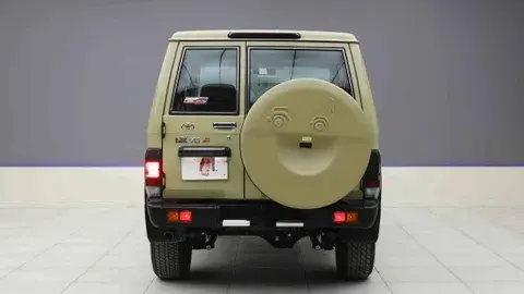 تويوتا لاند كروز 2025 الجديد