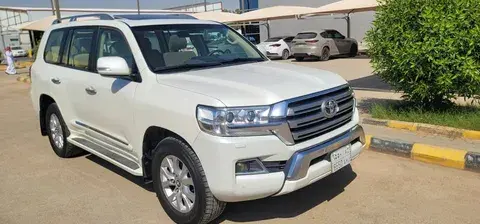 تويوتا لاند كروز 2016