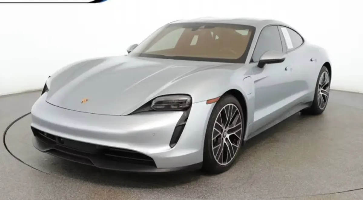 بورش تايكان 2023