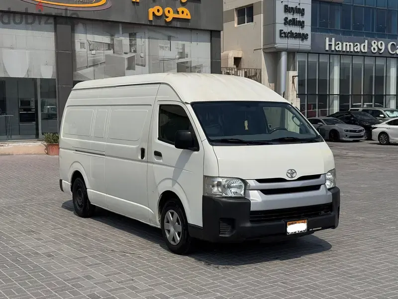 Toyota Hiace 2017