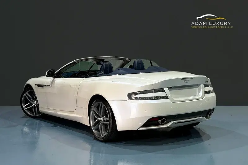 Aston Martin DB9 2014