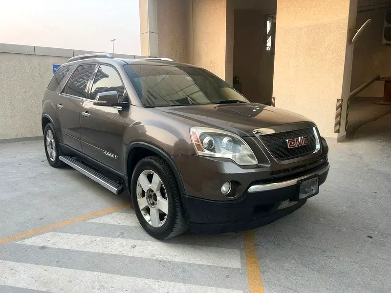 جي أم سي أكاديا 2008