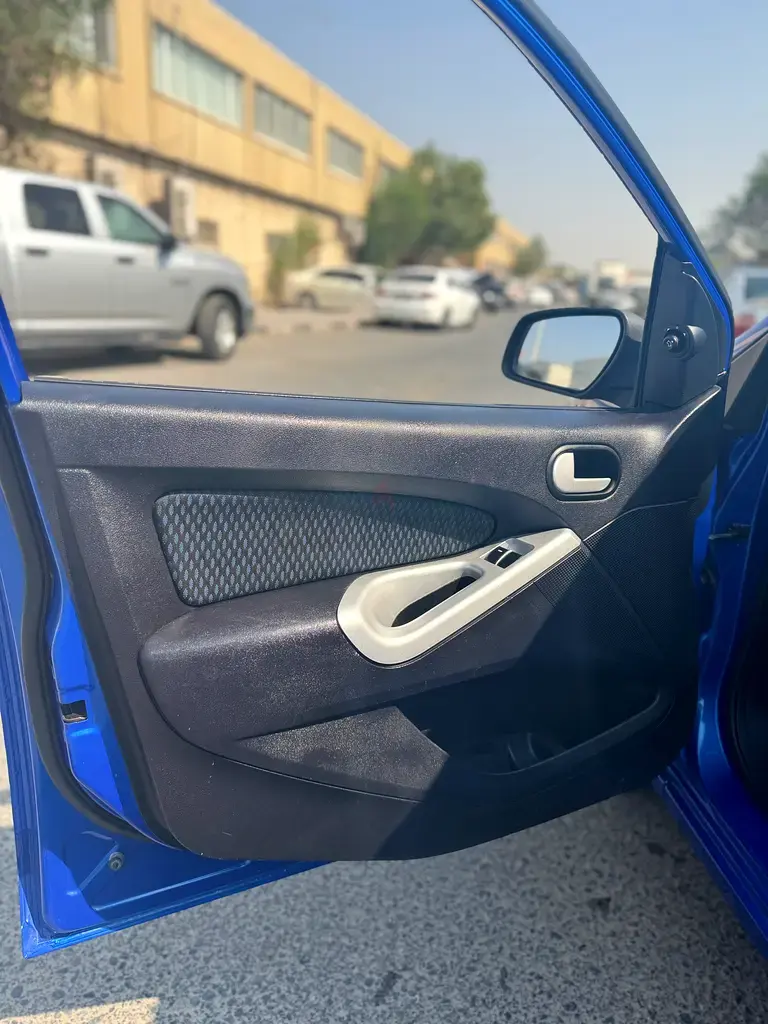 فورد فيجو 2015