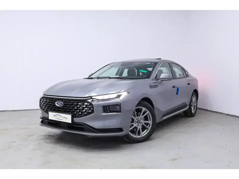 فورد توروس امبيانتي 2025