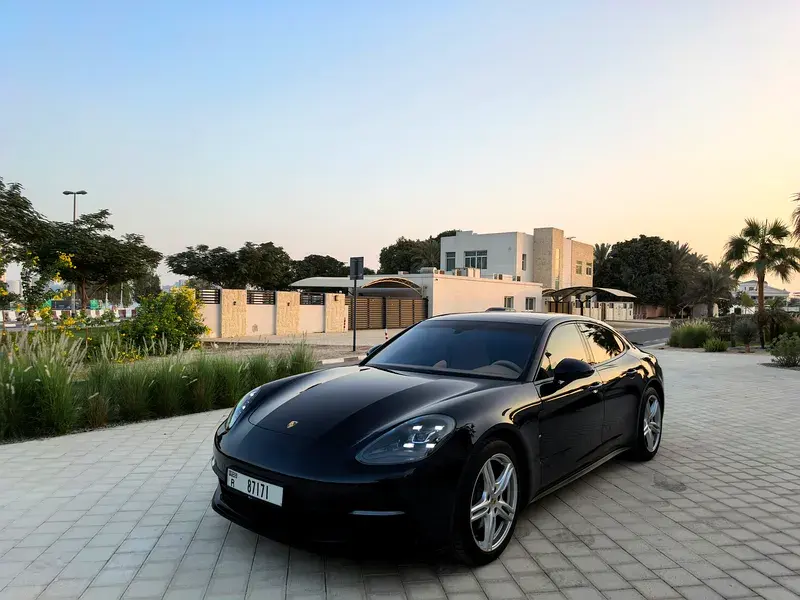 بورش باناميرا 2017