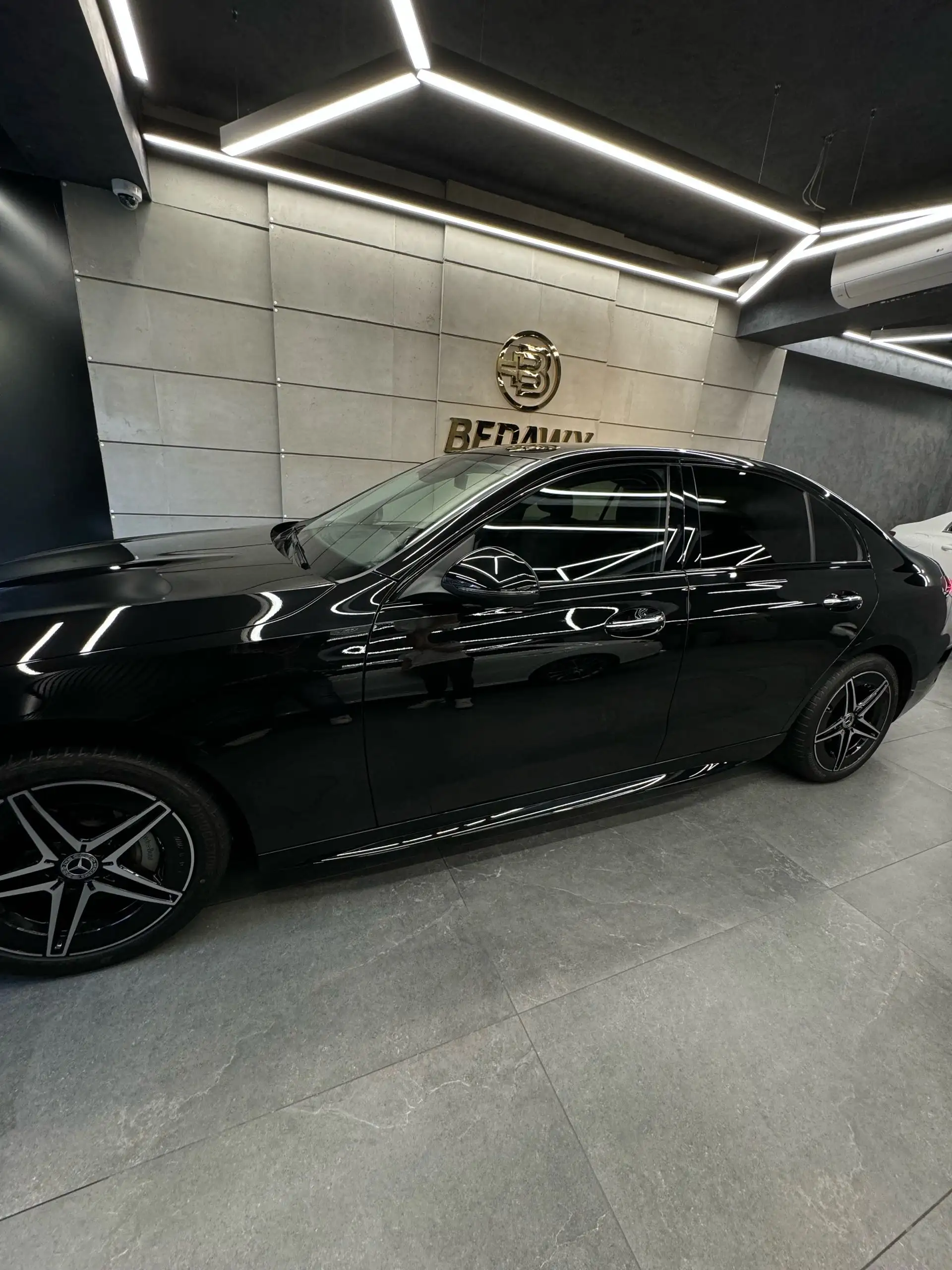 Mercedes Benz C Class 2024