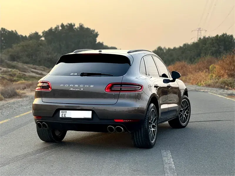 بورش ماكان 2017