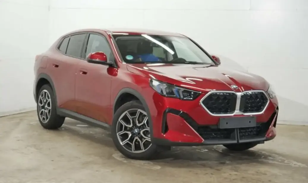 بي أم دبليو X2 2024