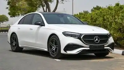 مرسيدس بنز E200 Mercedes Benz E200 AMG 2.0L | Night PAckage | HUD | 2024 Brand New