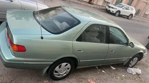 تويوتا كامري 2001