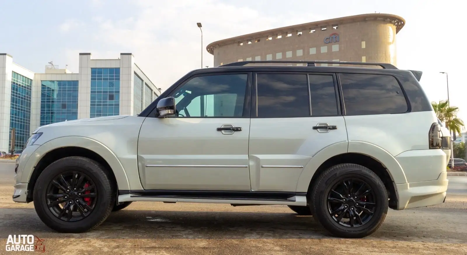 ميتسوبيشي باجيرو 2020