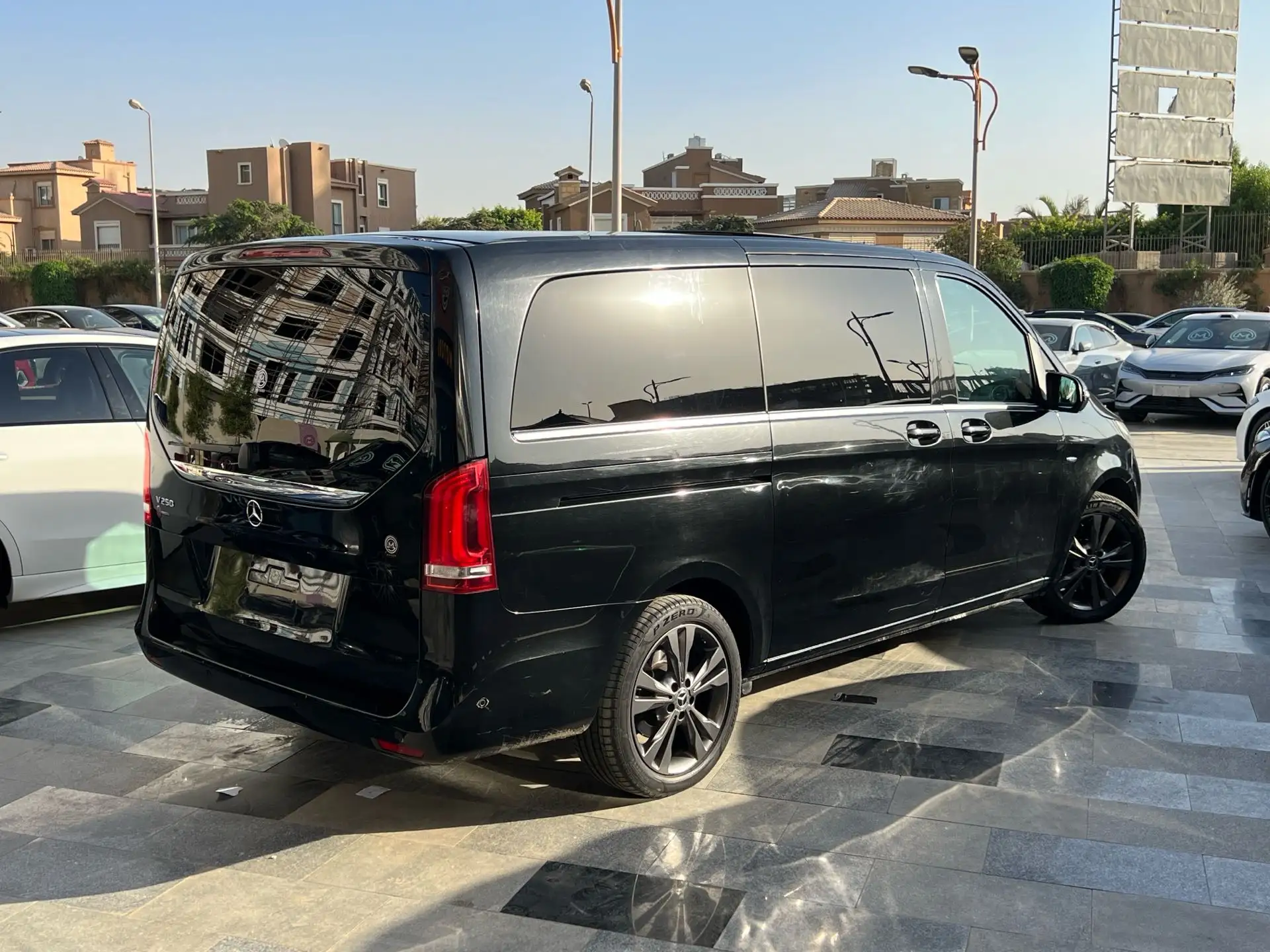 مرسيدس بنز V Class 2017