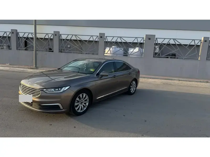 Ford Taurus 2021