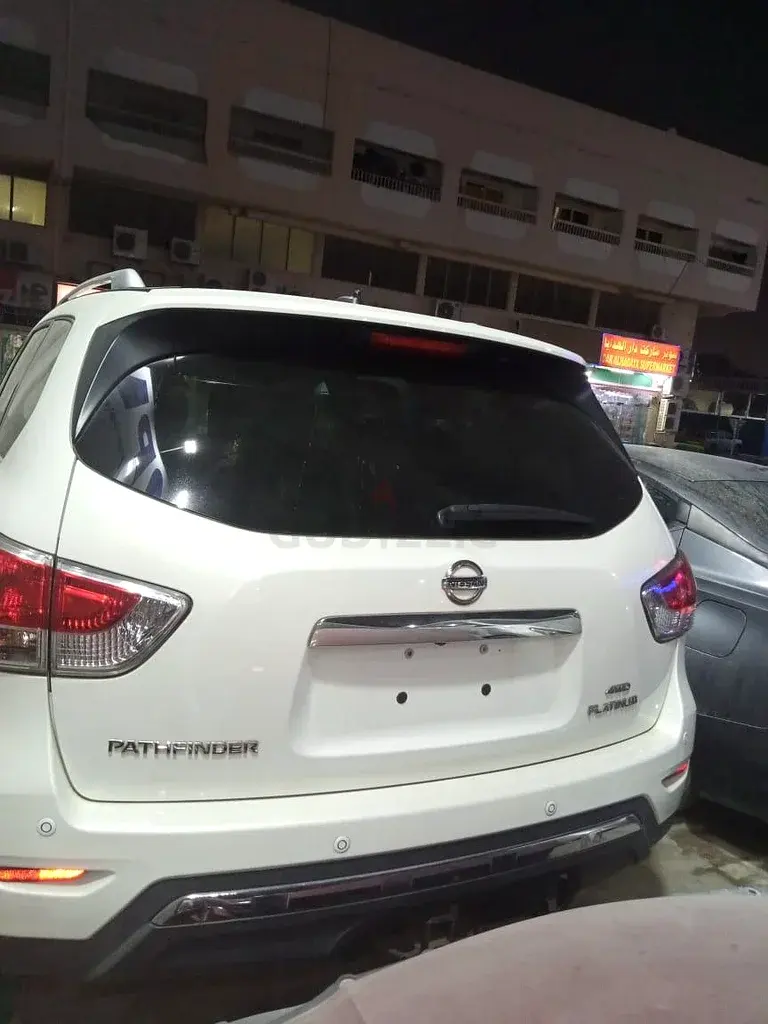 Nissan Pathfinder 2014