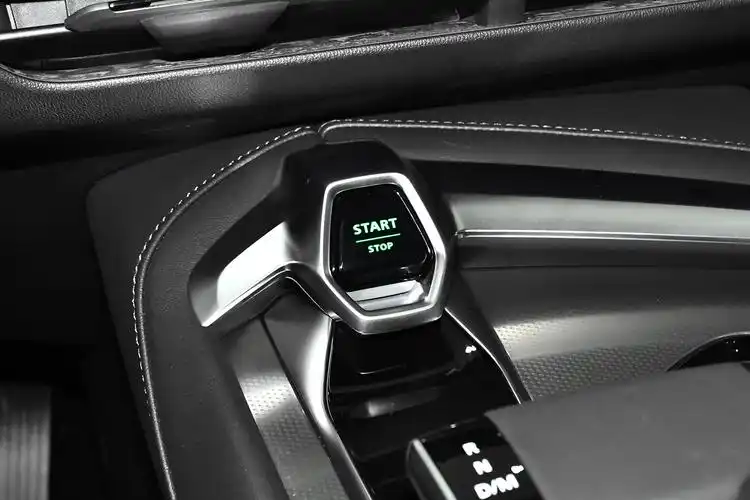 مج MG 7 قطر: صفقات فاخرة للسيارات السيدان و عروض خاصة لعام 2026