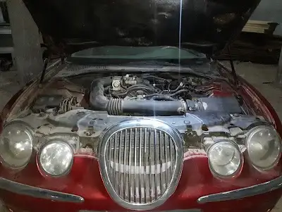 Mobile car mechanics