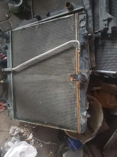 zeeshan Radiators repairing