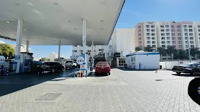 محطة نفط عمان الغبرة