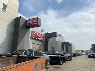 Lulua Al-Khaleej Auto Mechanics for German cars