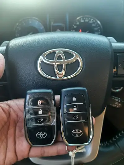 Key Maker Locksmith Dubai