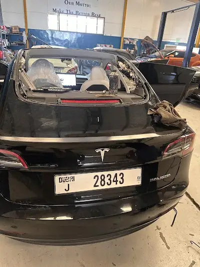 Famous Car Glass Fixing