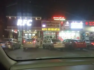 بيع البطاريات وزينه السيارات Sale of Car Batteries and Accessories