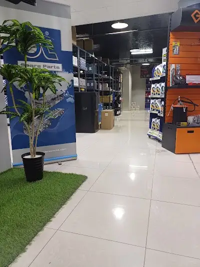 المتحدة لقطع غيار الشاحنات